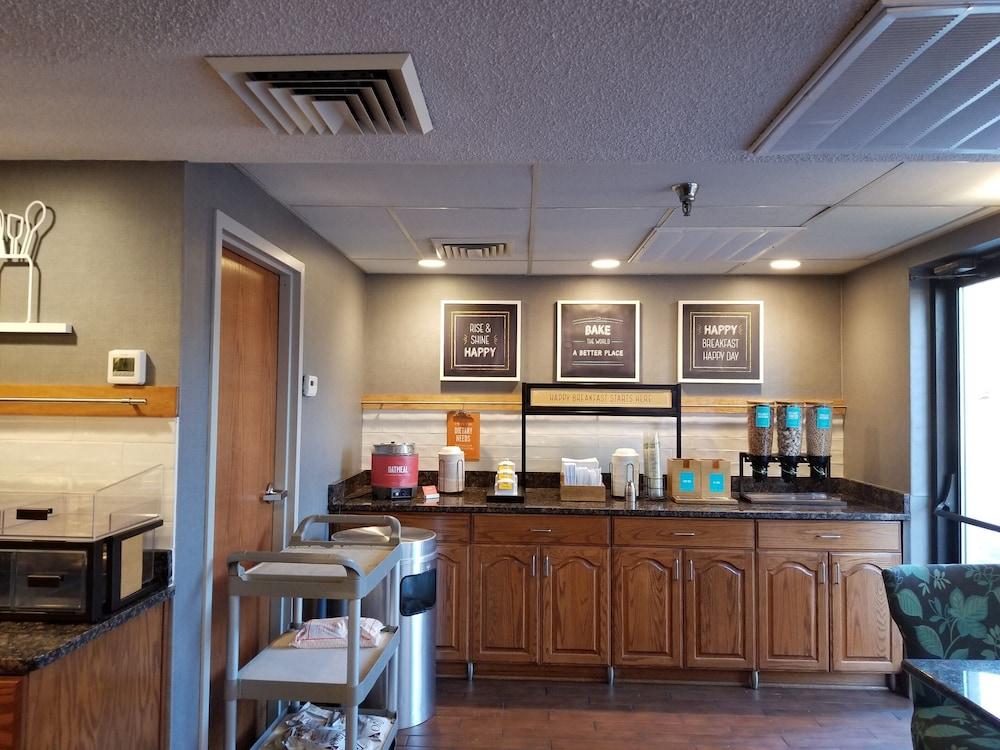 Hotel Hampton Springfield-south