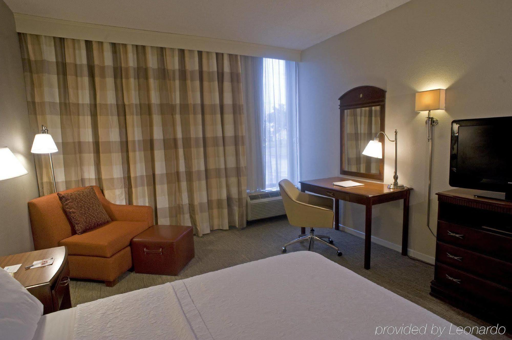 Hampton Springfield-south 3*